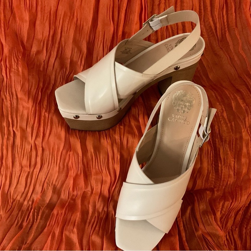 Vince Camuto Cream Leather Platform Slingback Sandals